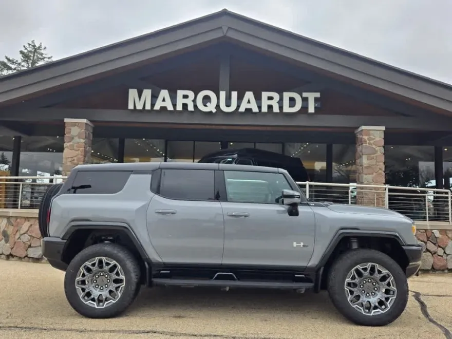 2025 Gmc Hummer EV SUV photo 1