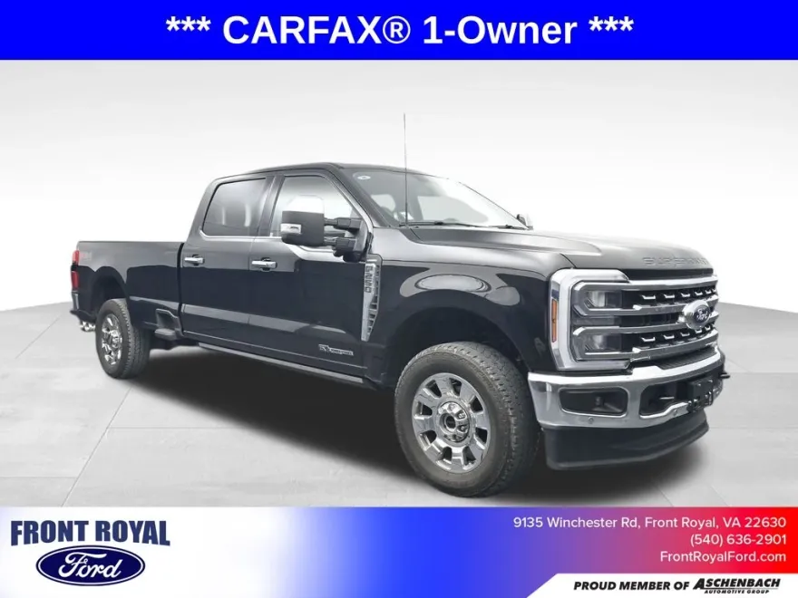 2025 Ford F-250 Lariat photo 1