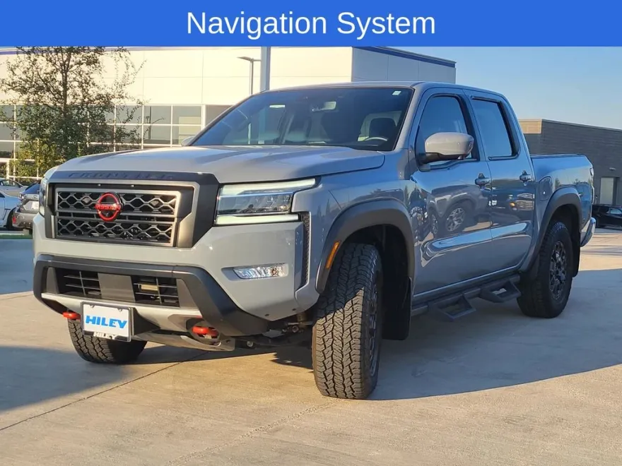2024 Nissan Frontier PRO-4X photo 1