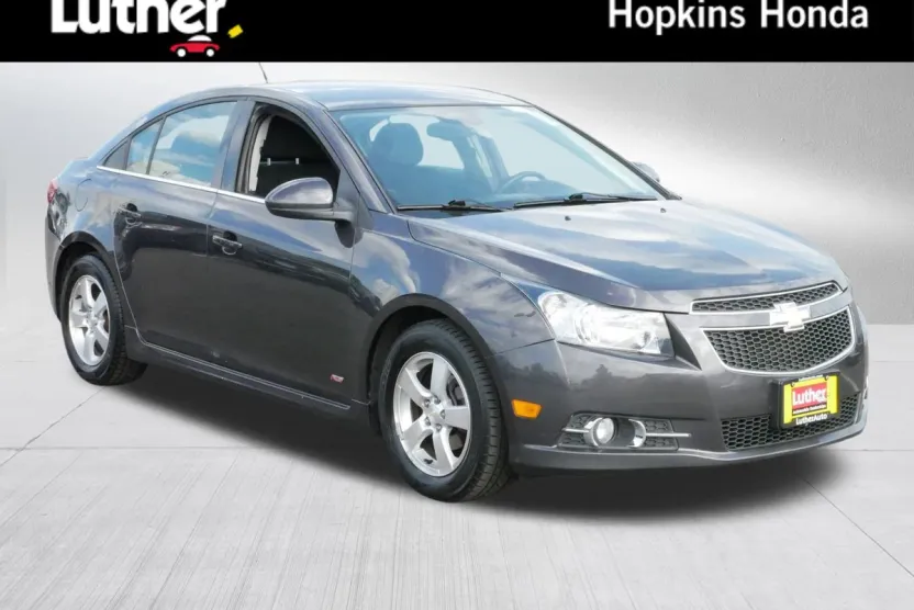 2014 Chevrolet Cruze photo 1