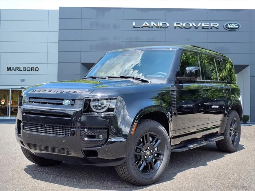 2025 Land Rover Defender 110 X-Dynamic SE photo 1