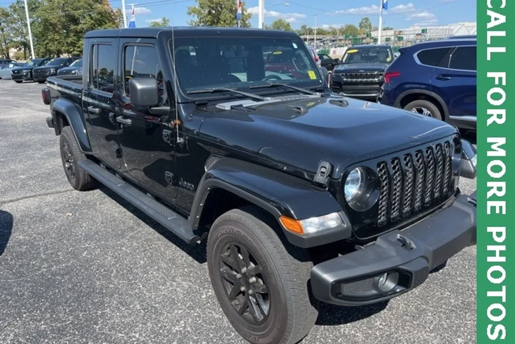 2022 Jeep Gladiator Altitude photo 1