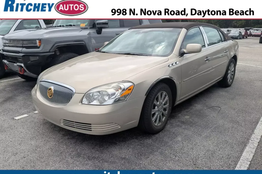 2009 Buick Lucerne CXL photo 1