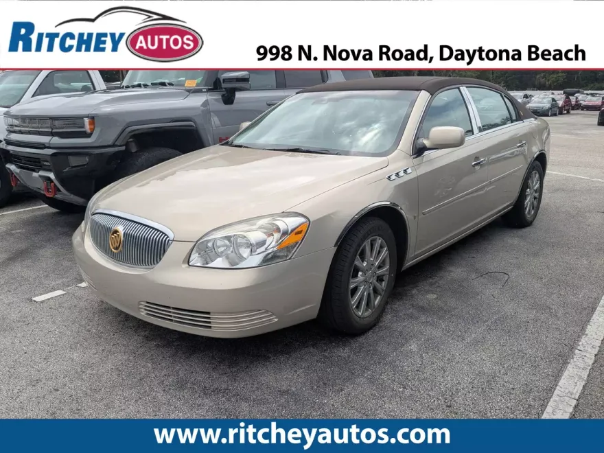 2009 Buick Lucerne CXL photo 1