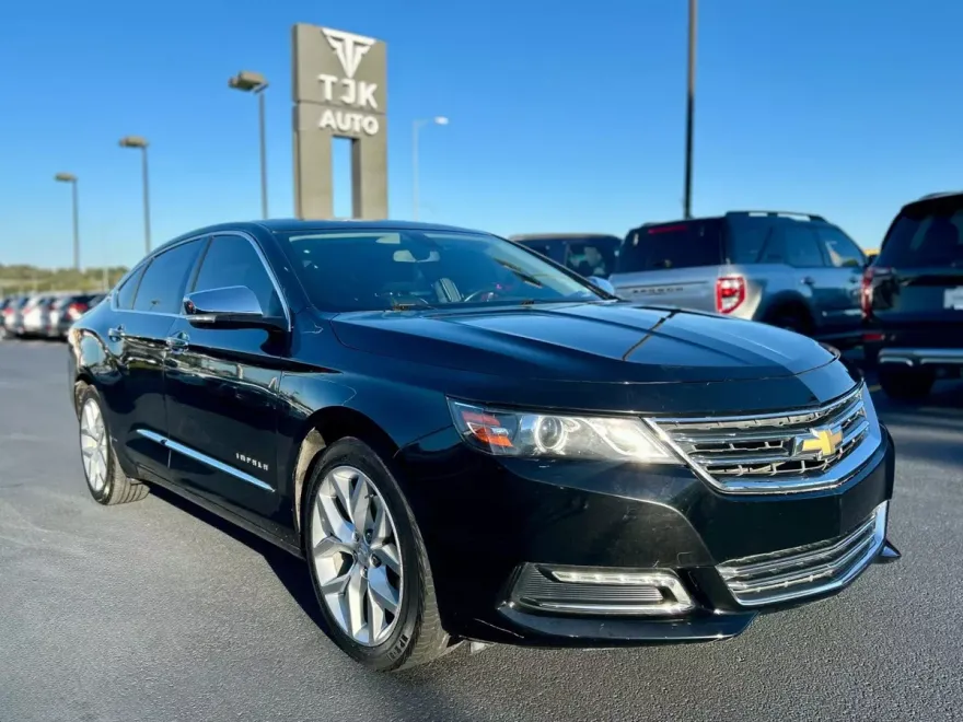 2019 Chevrolet Impala Premier photo 1