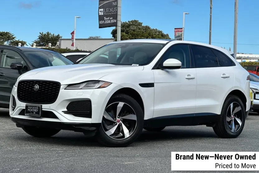 2023 Jaguar F-PACE P250 S photo 1