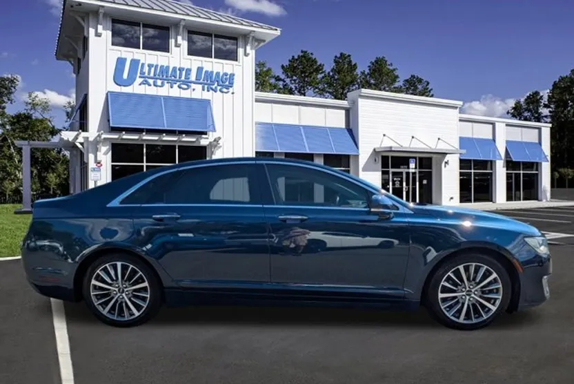 2017 Lincoln MKZ Select photo 1