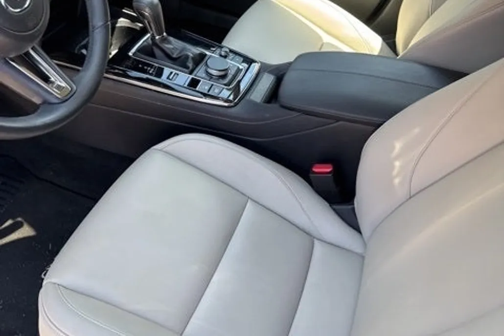 2022 Mazda CX-30 2.5 S Preferred photo 1