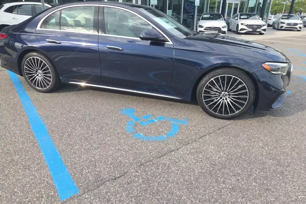 2026 Mercedes Benz E 350 photo 1