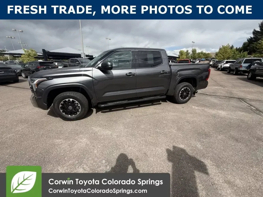 2022 Toyota Tundra SR5 photo 1