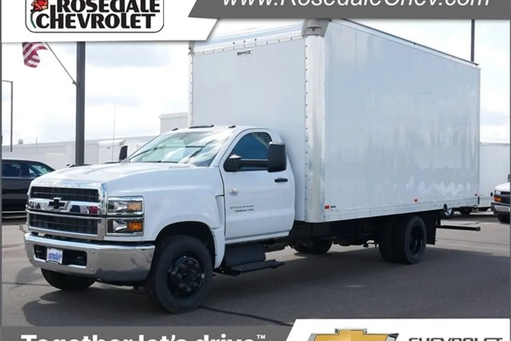 2024 Chevrolet Silverado 5500HD Work Truck photo 1