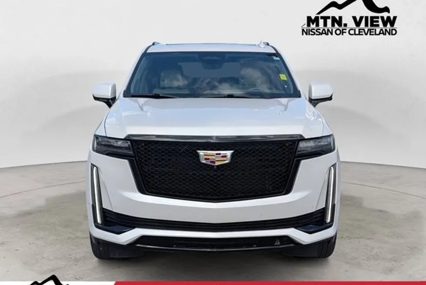 2022 Cadillac Escalade Sport Platinum photo 1