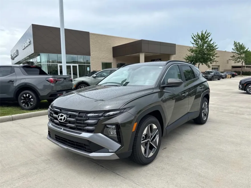 2025 Hyundai Tucson SEL photo 1