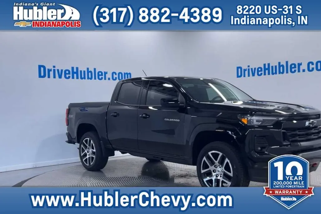 2024 Chevrolet Colorado Z71 photo 1