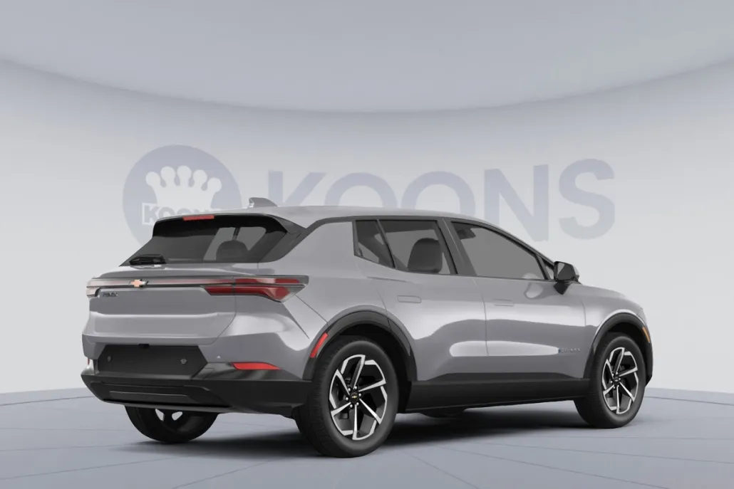 2026 Chevrolet Equinox LT photo 1
