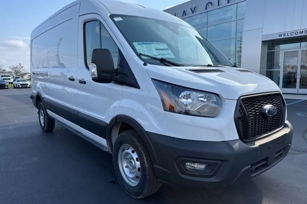 2025 Ford Transit photo 1