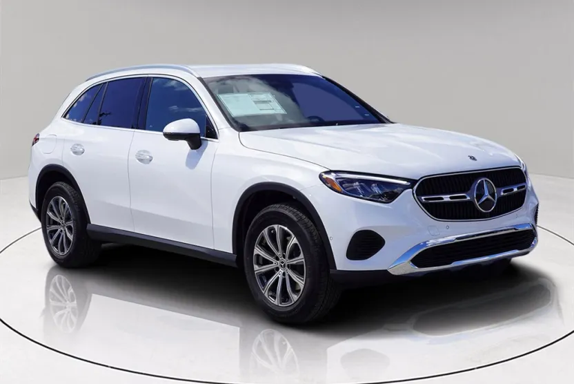 2026 Mercedes Benz GLC 300 photo 1