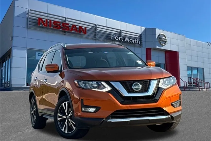 2018 Nissan Rogue SL photo 1