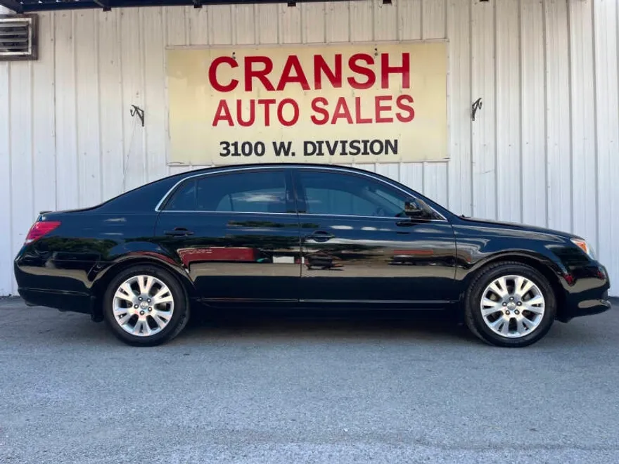 2008 Toyota Avalon XLS photo 1