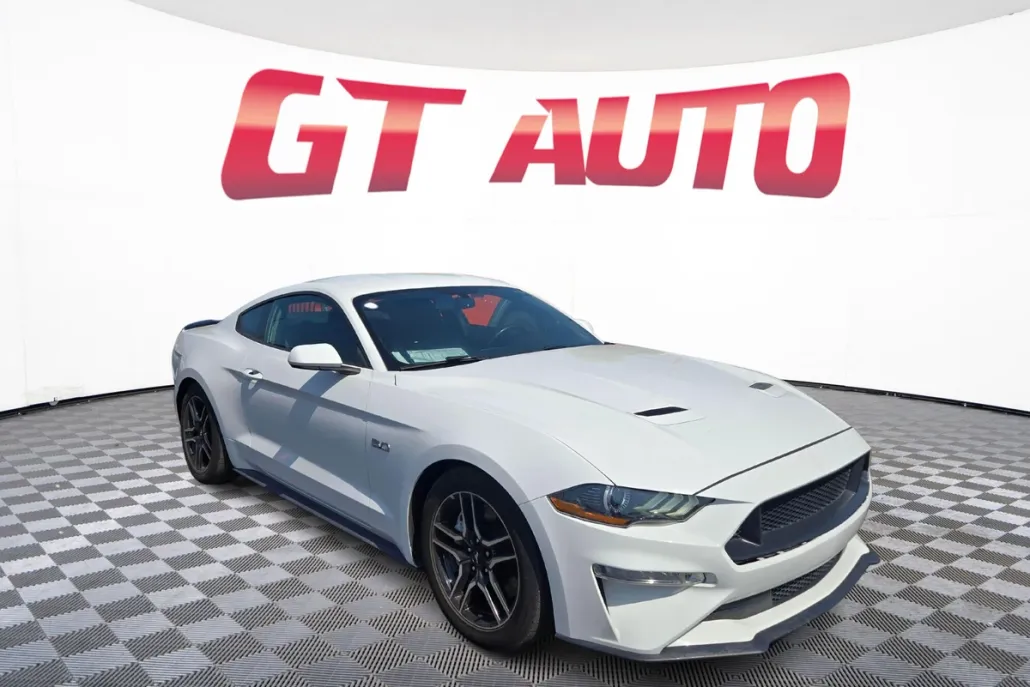 2019 Ford Mustang GT photo 1