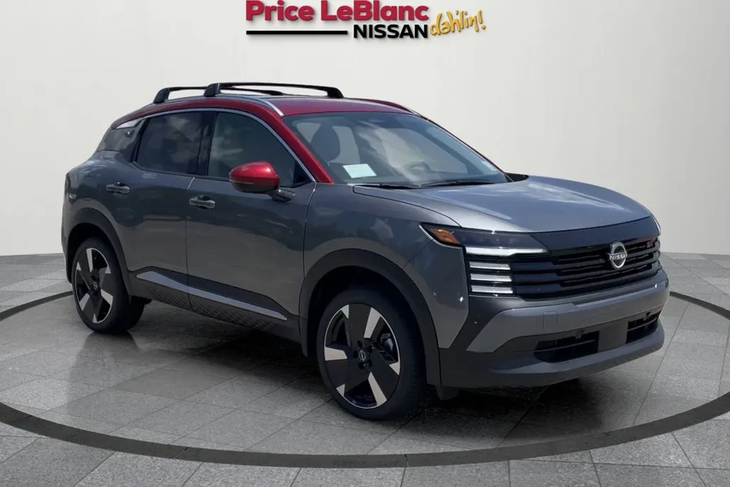 2025 Nissan Kicks SR photo 1