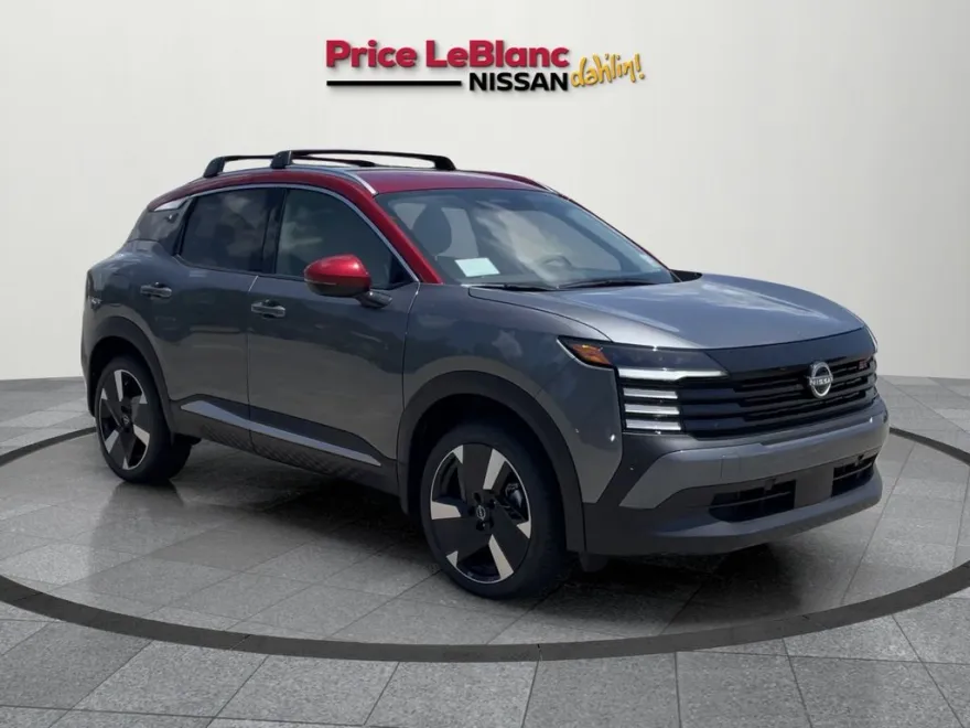 2025 Nissan Kicks SR photo 1