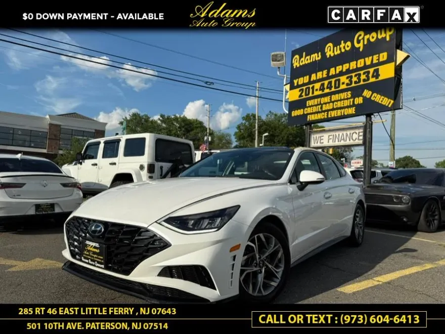 2022 Hyundai Sonata SEL photo 1
