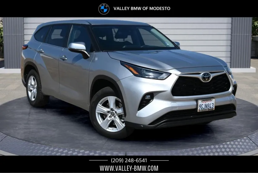 2023 Toyota Highlander Limited Platinum XLE XSE photo 1