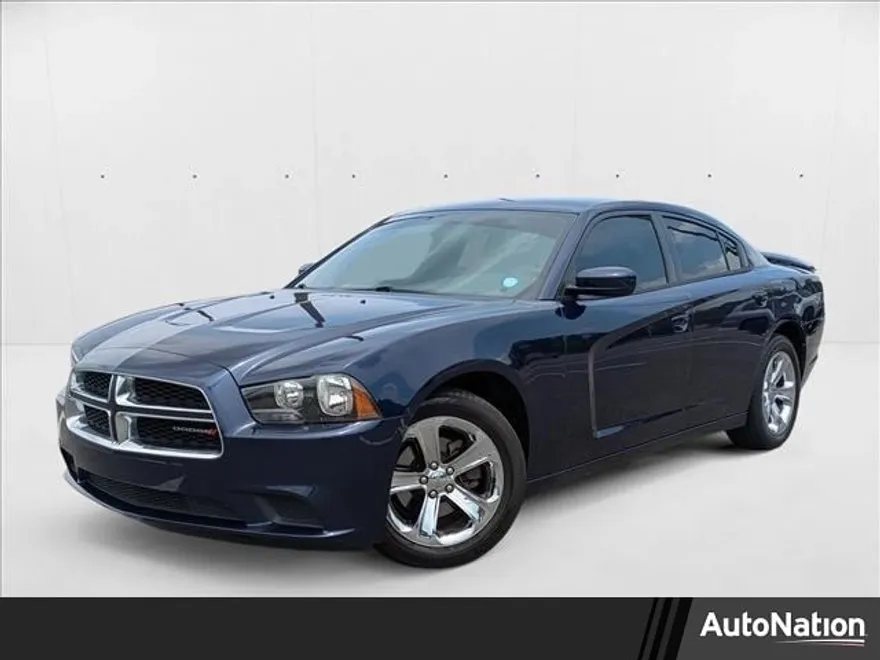 2014 Dodge Charger SE photo 1