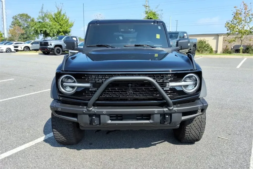 2023 Ford Bronco Wildtrak photo 1