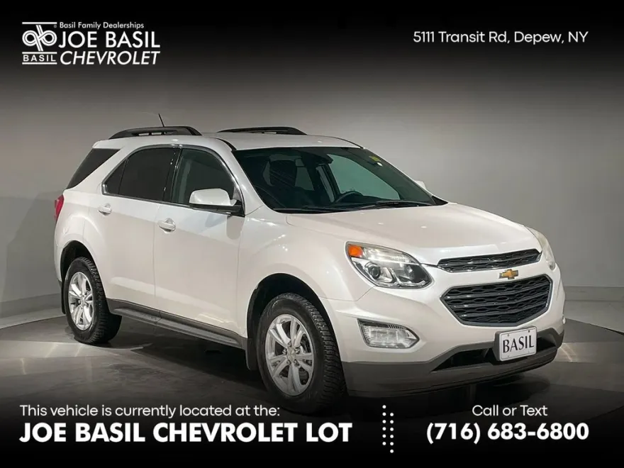 2017 Chevrolet Equinox LT photo 1