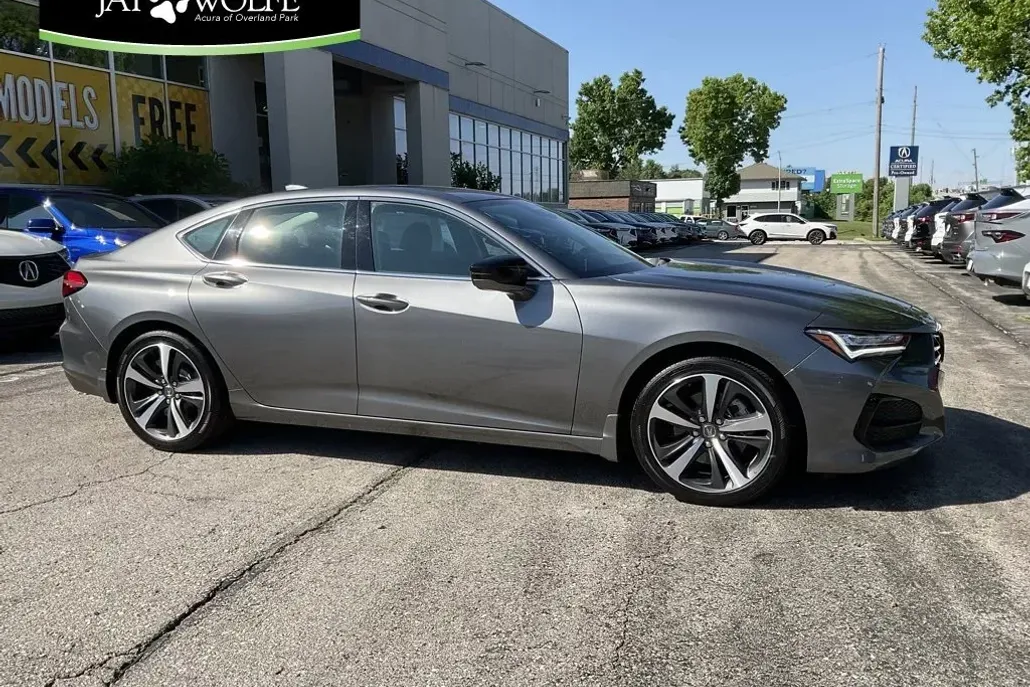 2025 Acura TLX Technology photo 1