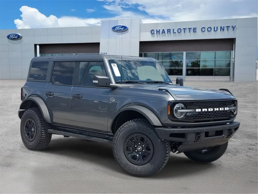 2024 Ford Bronco Wildtrak photo 1