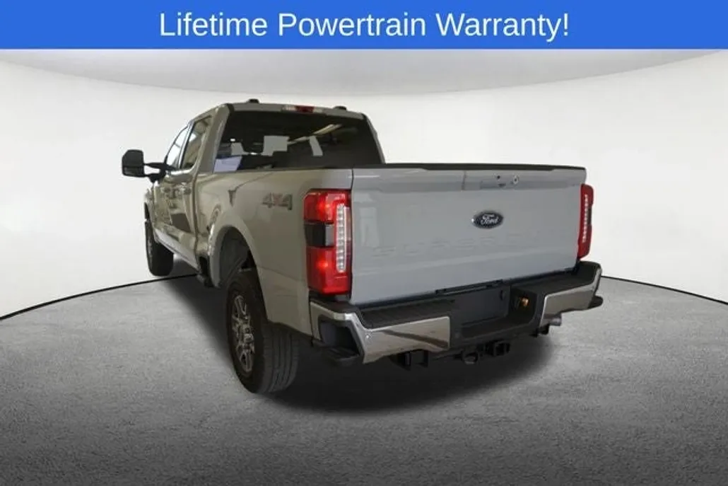 2026 Ford F-250 photo 1