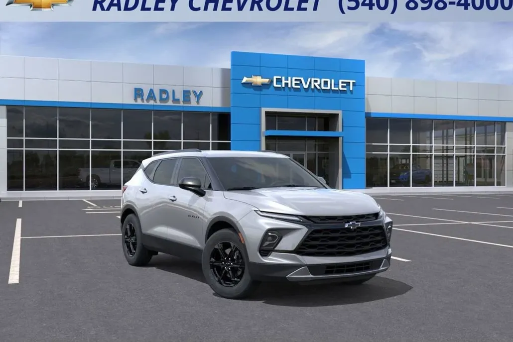 2025 Chevrolet Blazer 2LT photo 1