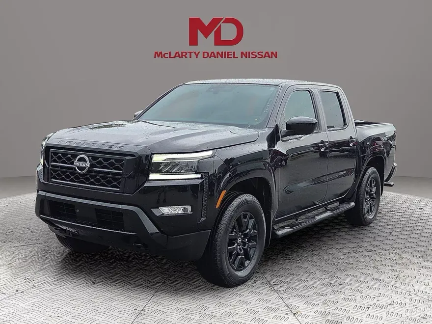 2023 Nissan Frontier SV photo 1