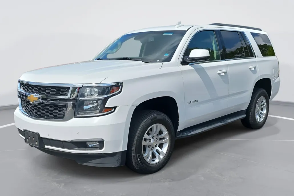 2018 Chevrolet Tahoe LT photo 1