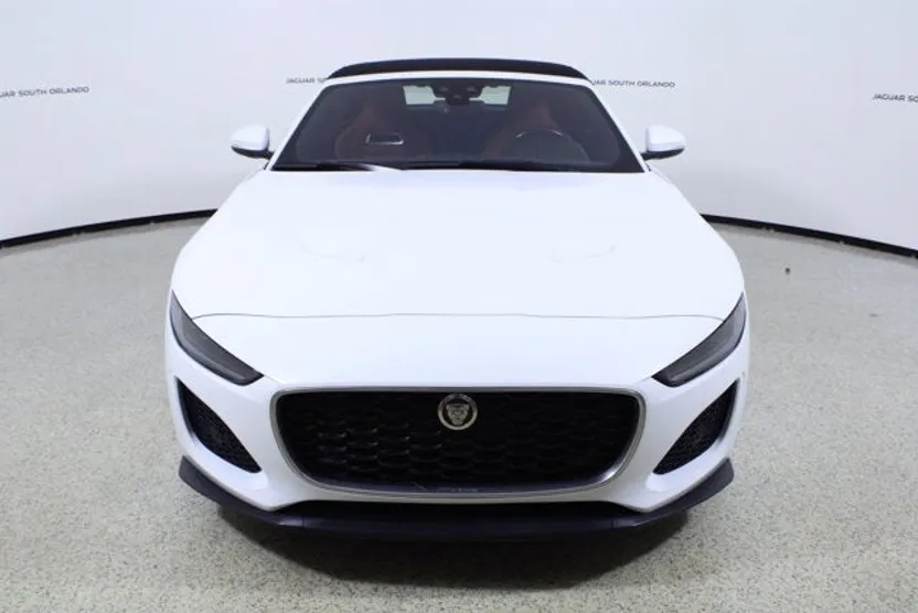 2022 Jaguar F-TYPE P450 photo 1