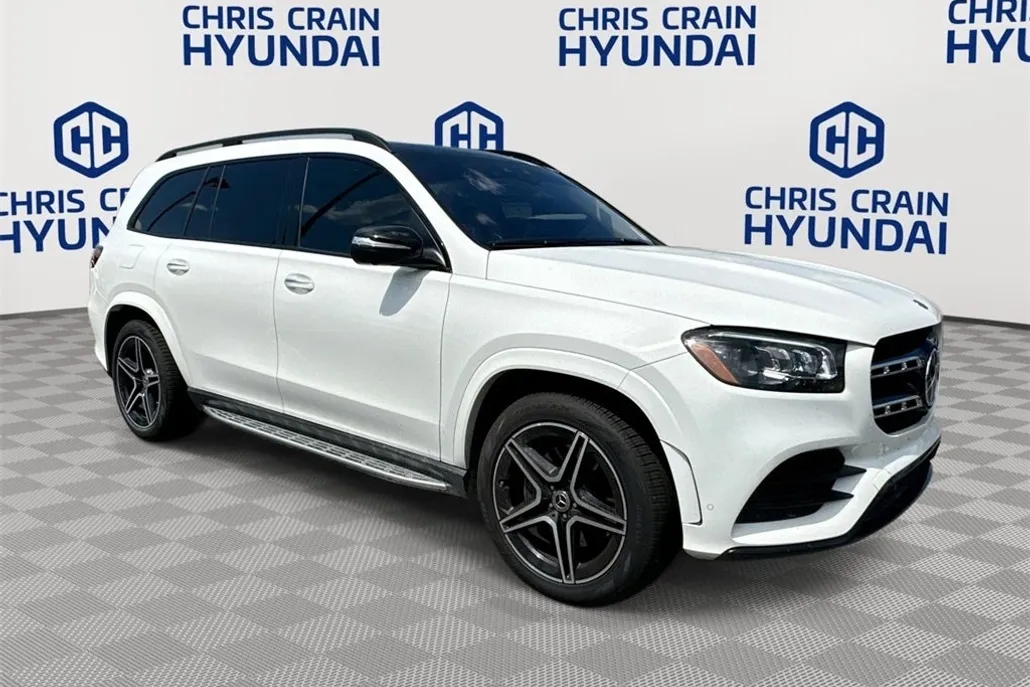 2023 Mercedes Benz GLS 580 4MATIC photo 1