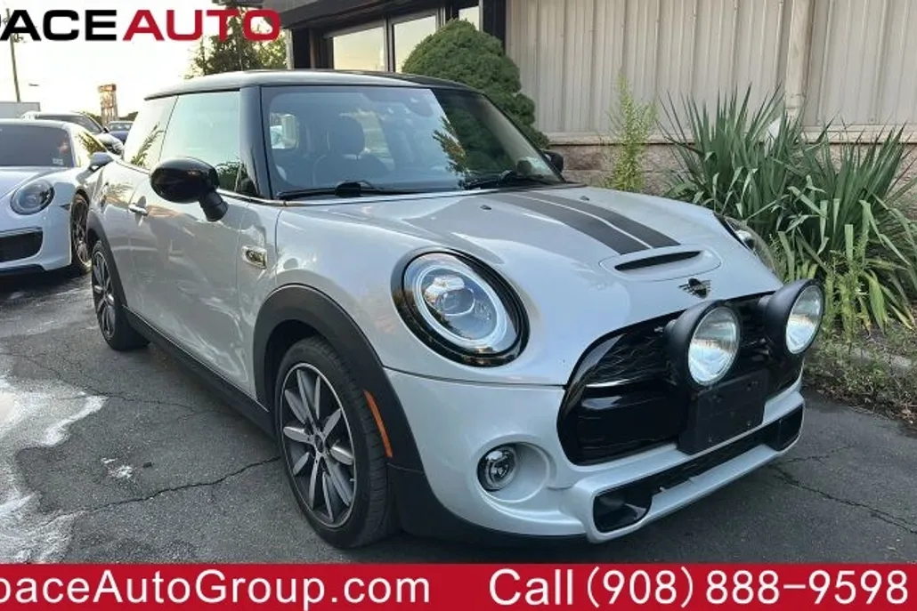 2021 Mini Cooper 2 Door Hardtop S photo 1