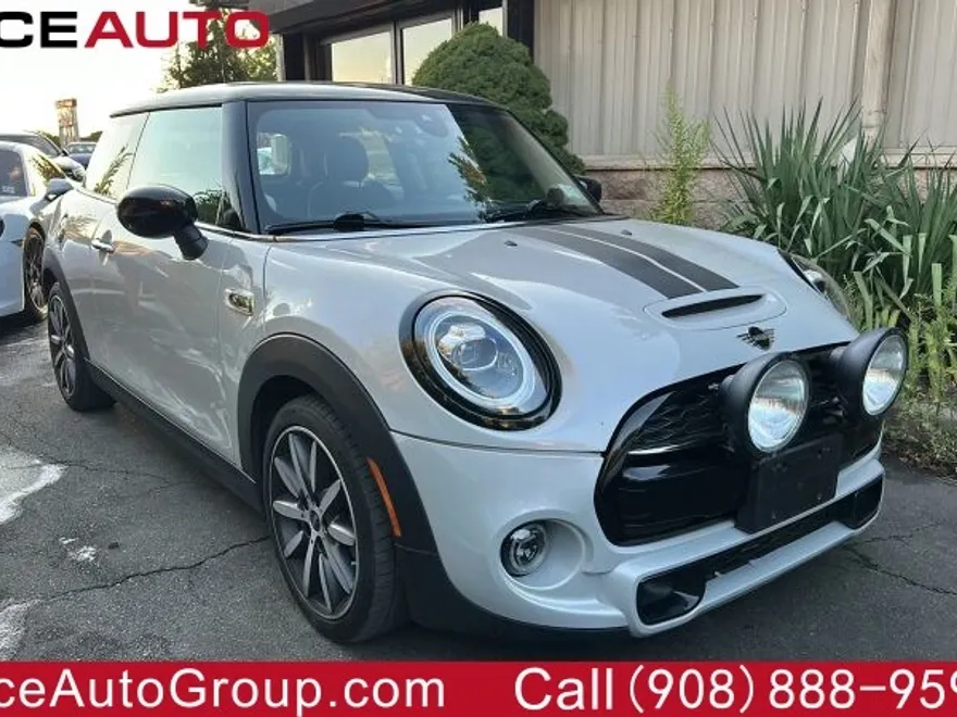 2021 Mini Cooper 2 Door Hardtop S photo 1