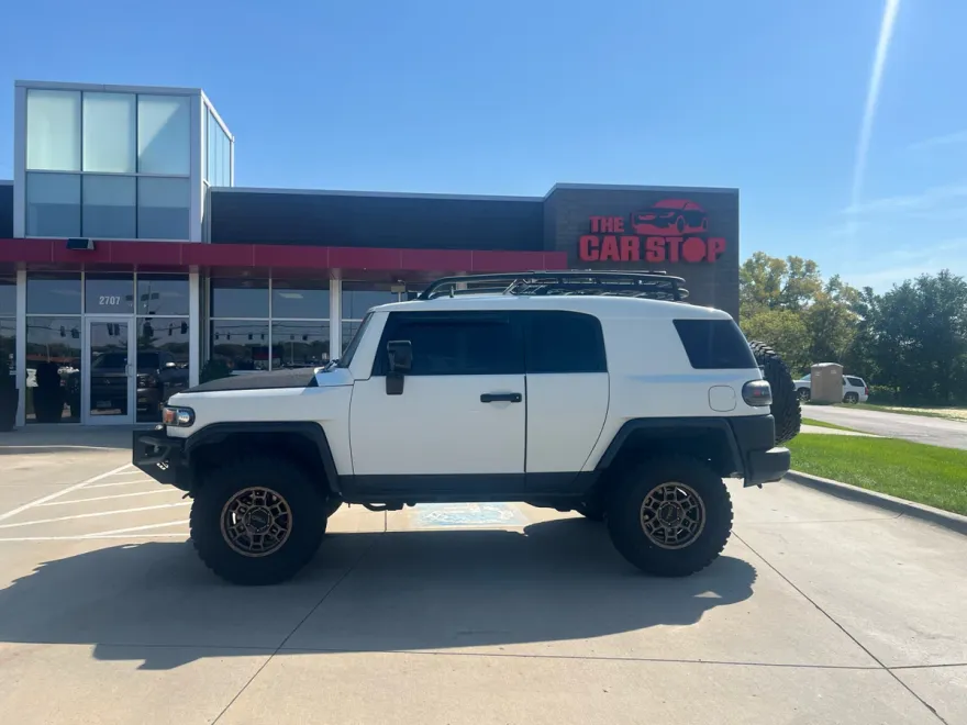 2008 Toyota FJ Cruiser Base photo 1