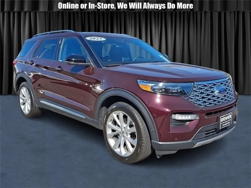 2023 Ford Explorer Platinum photo 1