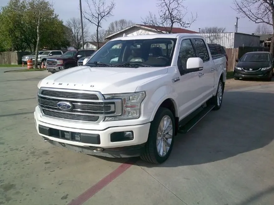 2019 Ford F-150 Platinum photo 1