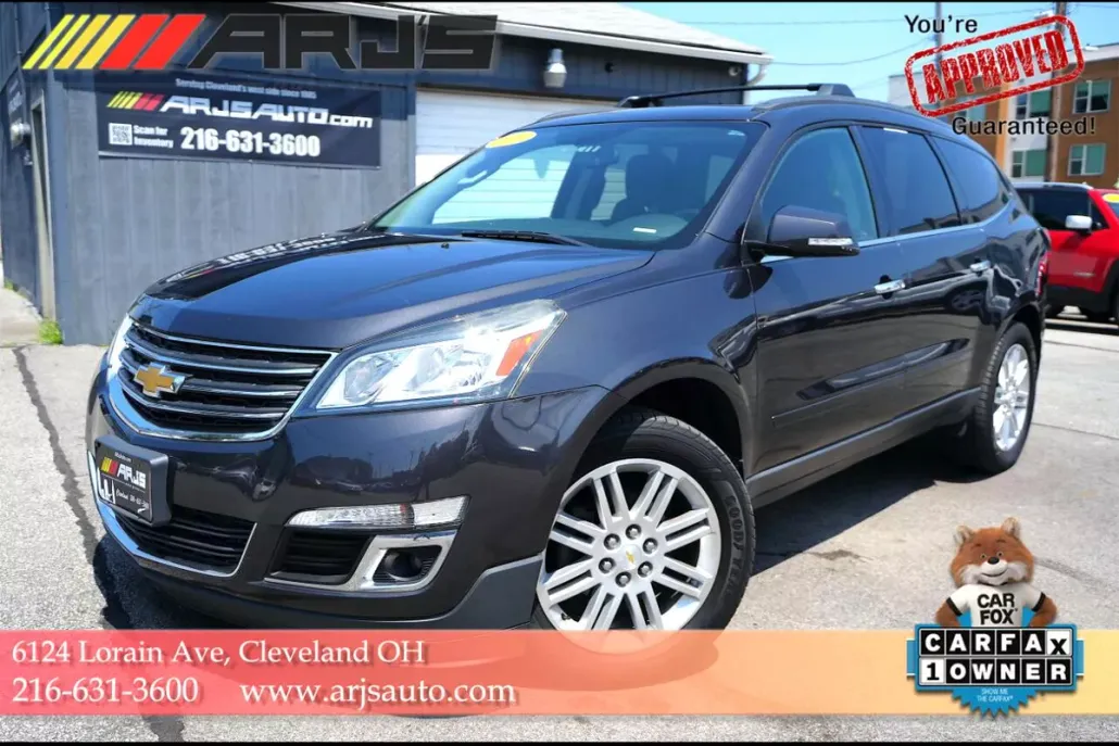2015 Chevrolet Traverse 1LT photo 1