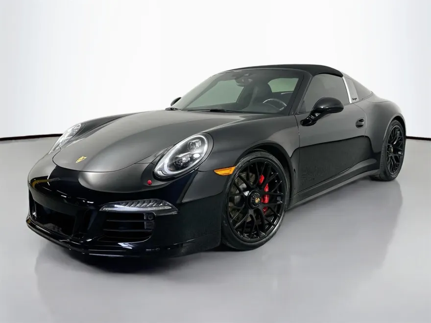 2016 Porsche 911 Targa 4 GTS photo 1