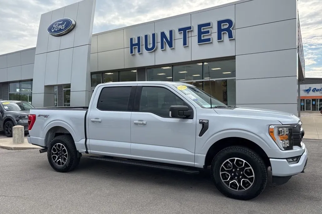2022 Ford F-150 XLT photo 1