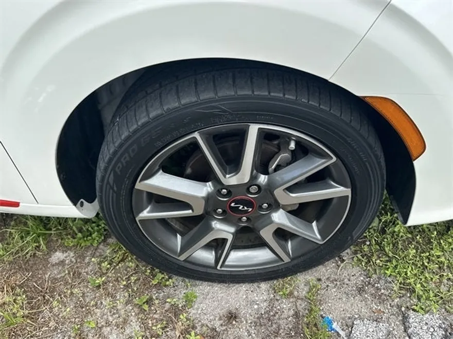 2022 Kia Soul GT-Line photo 1