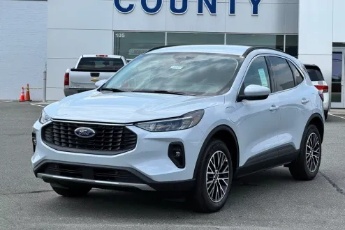 2025 Ford Escape Plug-In Hybrid Base photo 2
