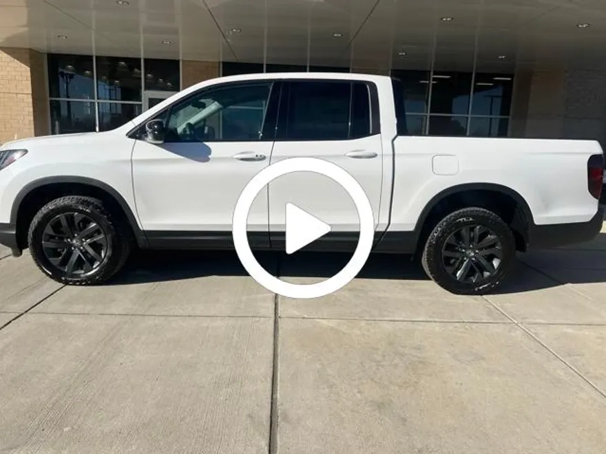 2025 Honda Ridgeline Sport photo 1